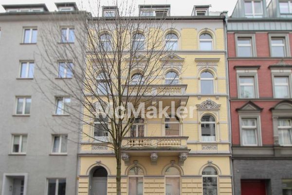 डüsseldorf-पेम्पेलफोर्ट में दूर तक के दृश्य वाली विशाल मैज़ोनेट अपार्टमेंट