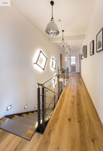 EINFAMILIENHAUS MIT OFFENER ARCHITEKTUR – Treppe 2