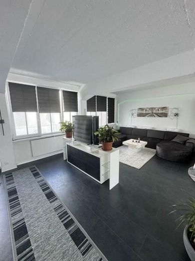 LOFT - vivere moderno - IL SOGNO diventa REALTÀ - nel cuore della metropoli e vicino al confine con la Francia! – 3 Loft mit 4 Bereichen - Wohnbereich