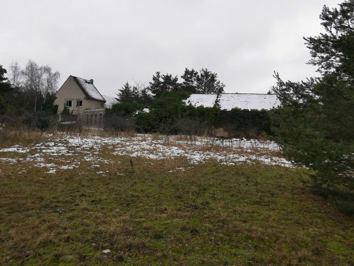 Baugrundstück für Naturliebhaber –  Januar 2023