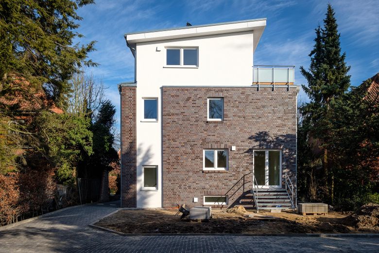 Maisonette-Penthousewohnung in Hamburg Alt-Rahlstedt – Westen