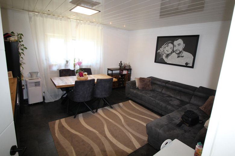Modernisierte 3+1 Zimmer Wohnung mit Gartenanteil und Garage in Ebersbach an der Fils – Foto 10