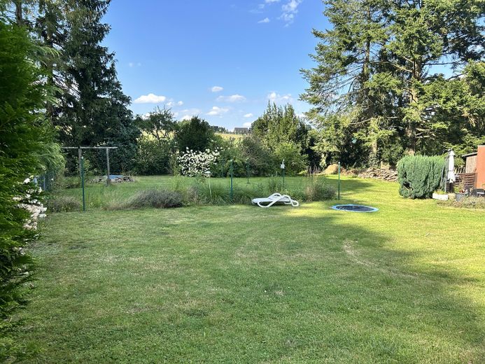Solider Rotklinker mit vielen Möglichkeiten – Garten