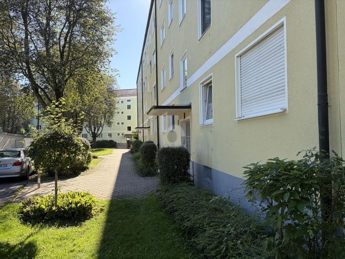 ABITARE IN POSIZIONE CENTRALE CON VISTA – Foto 1