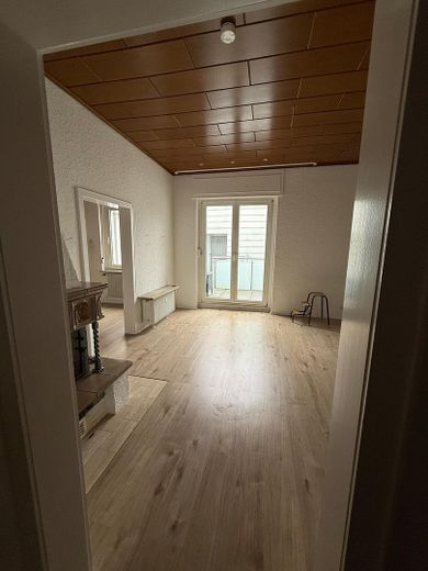 Wohnen mit Kamin, Terrasse und Garten – großzügige 3,5-Zimmer-Wohnung in Solingen – Фотографія 9