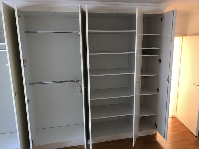 Kleiderschrank2