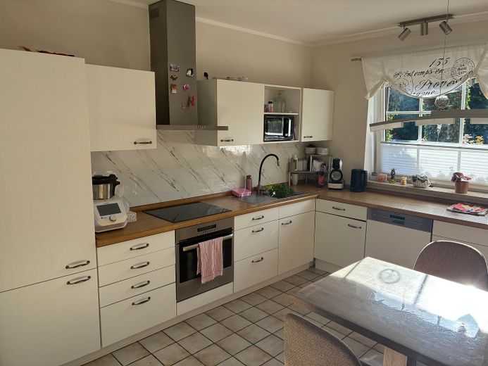Einfamilienhaus mit Einliegerwohnung – Küche EG