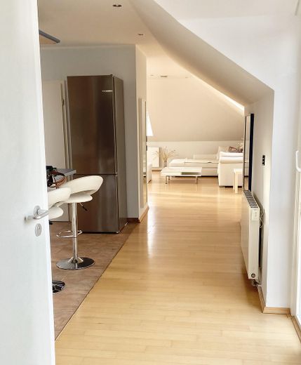 Appartamento di design arredato nel quartiere Dobbenviertel di Oldenburg – Foto 5
