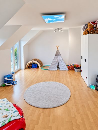 Luxueuze woning in Quickborn – 15_Kinder Wohnzimmer OG