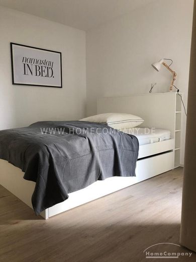 Lichtdurchflutete 2-Zimmer-Wohnung in zentraler Lage von Bonn-Beuel! – cb893fd7c1e3b264197c747c741c808a3de77579.jpg