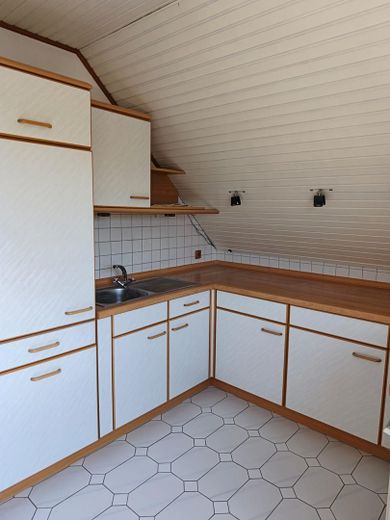 Freistehendes EFH mit Anliegerapartment auf 980 m2 Grund, Schleswig_Neustadt – Küche OG