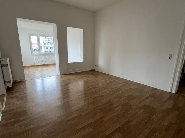 3-Raumwohnung mit PKW-Stellplatz, Küche und Keller – Foto 17