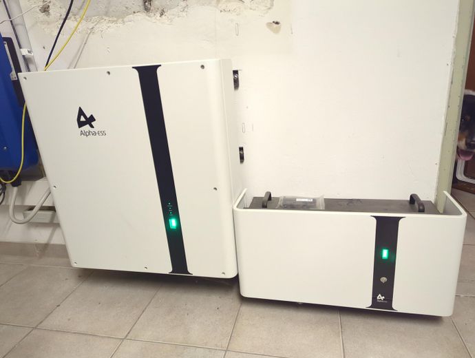 Energieeffizientes Einfamilienhaus - biologisch saniert und einzugsfertig – Batteriespeicher