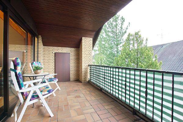 Appartement attrayant et confortable avec loggia, dans un environnement calme et verdoyant