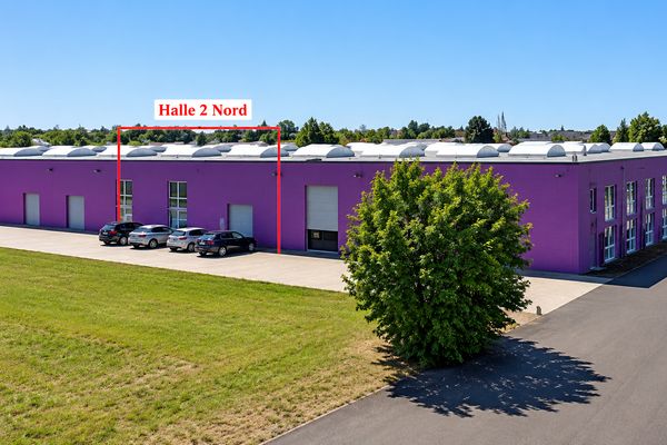 Magazzino, produzione, ufficio/locali sociali 750m² + 206m², area esterna >5000m² (opzione + lavorazione CNC circa 400m²)