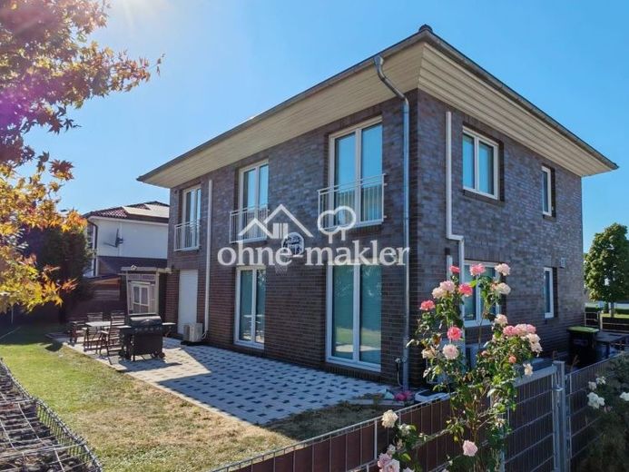 ! Provisionsfrei ! Klimatisiertes und energieeffizientes Einfamilienhaus in Straubenhardt – Foto 1