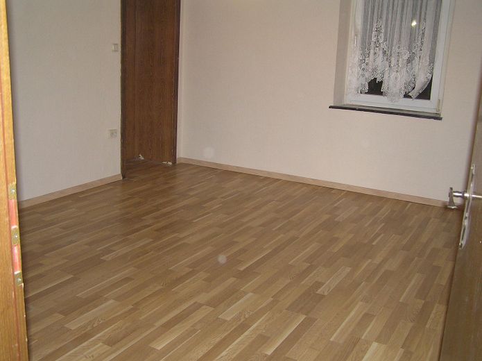 1.OG kleineres Zimmer