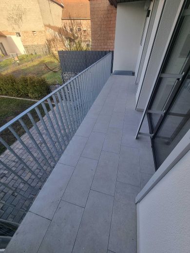 Haus statt Wohnung: 3-ZKB+Garten+Terrasse+Garagen – Balkon