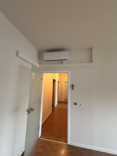 Helle Büro-/Praxisräume 110 qm in bester Lage – Klimagerät Büro 2