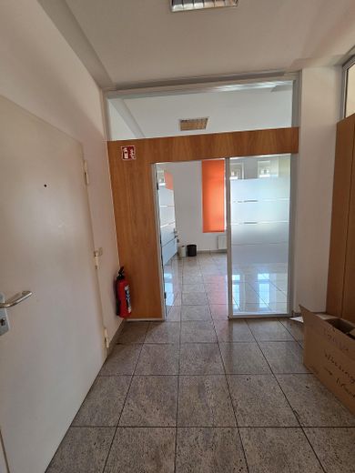 Büro / Praxisraum mit Lagerraum im Erdgeschoss in zentraler Lage – Foto 4