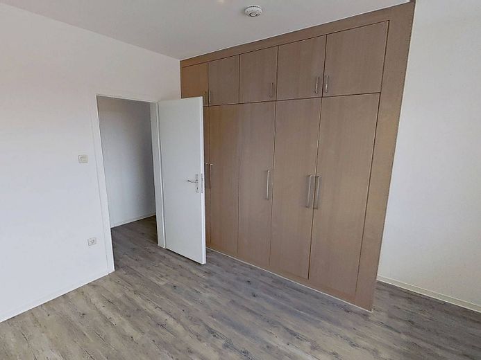 Ideale per famiglie e coppie: confortevole appartamento di 3 locali con loggia e molto spazio contenitivo – Ansicht I: Schlafzimmer I
