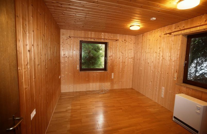 EG hinteres Schlafzimmer