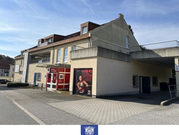 Bischofswerda! Wir bieten Ihnen freie Außenstellplätze für Ihren Pkw! – फोटो 1