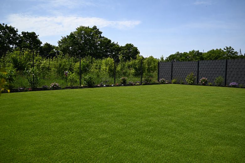 Privates Grün