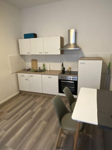 Oase in frisch renoviertem Design Apartment mit Einbauküche inkl. WLAN in TOP zentraler Lage – Foto 8