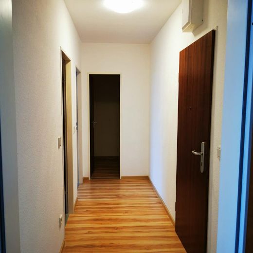 Attraktive 2-Zimmer-Wohnung mit Balkon in zentraler Lage in Haan – Diele
