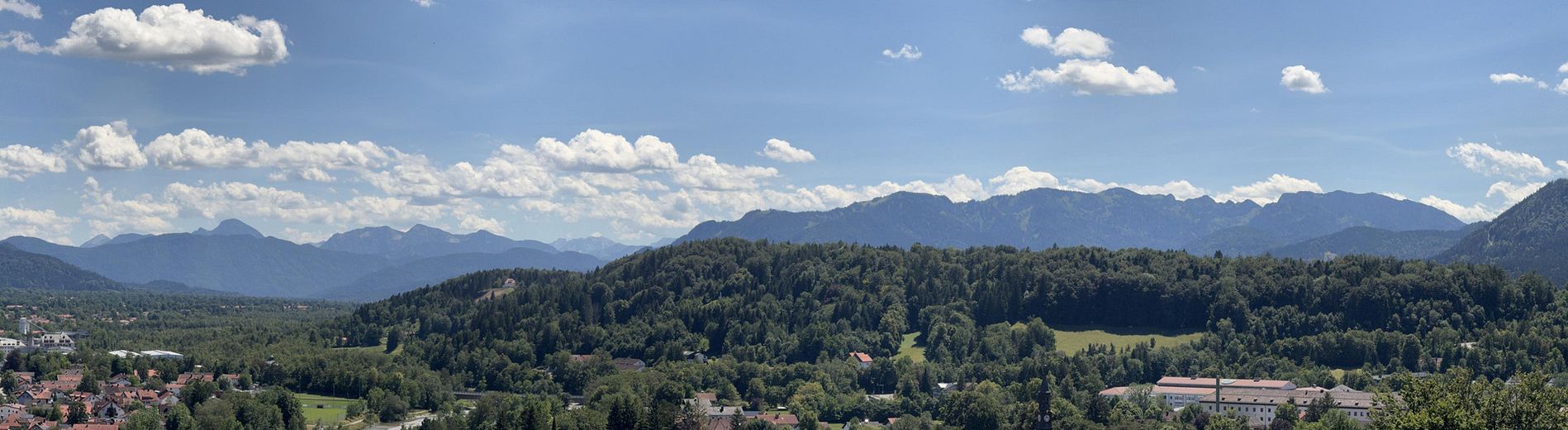 Hochparterre mit ca. 85 m² plus Gartenanteil – barrierearm wohnen zwischen Isar und Alpen – Umland