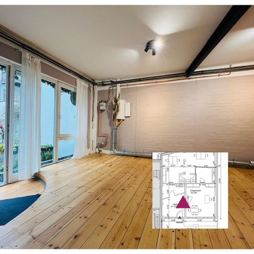 Loft único en patio interior en Eimsbüttel: con estilo y mucho carácter – Blick zum Eingang
