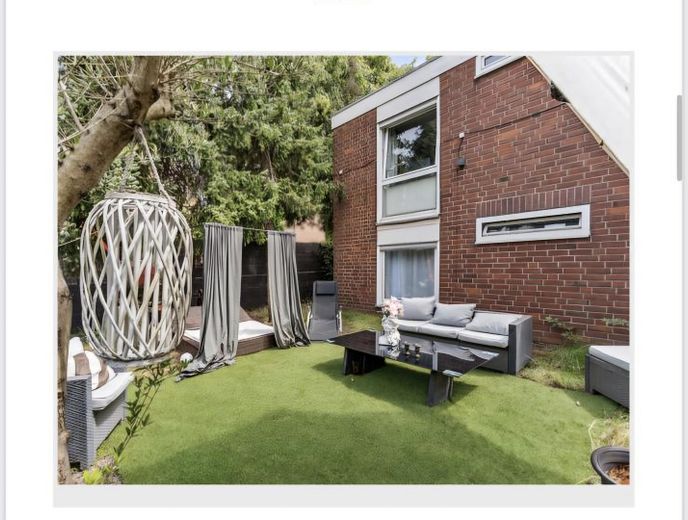 Abitare moderno a Düsseldorf-Unterbach – elegante, confortevole e a misura di famiglia – Außenansicht 
