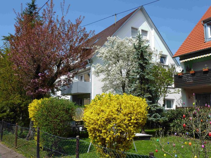 Möbliertes, sonniges 1,5 Zimmer Apartment ideal für Pendler oder Berufsstarter – Haus Ostseite