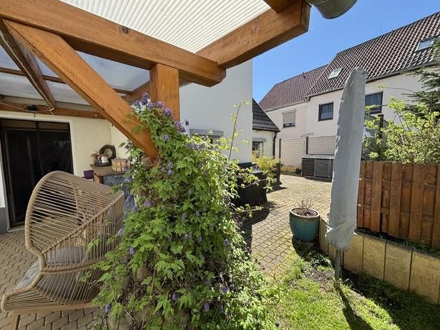 Charmantes Einfamilienhaus mit Garten – Ihr neues Zuhause in Liebschützberg-Clanzschwitz – Außenansicht Rückseite