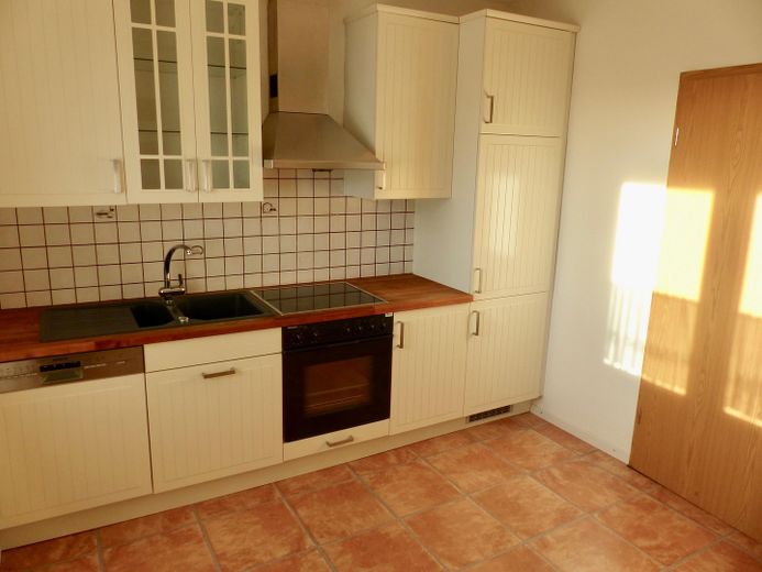 Wunstorf Kolenfeld – 4 Zimmer, flexibel nutzbar (Familie oder WG) – Küche