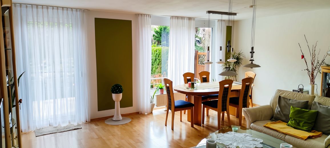 Casa a schiera di testa ben tenuta in posizione ambita a HN-Sontheim – Foto 2
