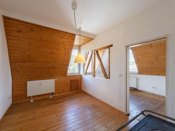Ideal für Studenten: 2,5-Zimmer-Wohnung im 3. Obergeschoss in Büdesheim – Foto 1