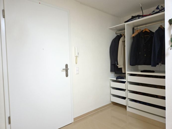 Großzügige 4-Zimmer-Gartenwohnung (113 m²) mit Aufzug & Westterrasse – provisionsfrei – Garderobe