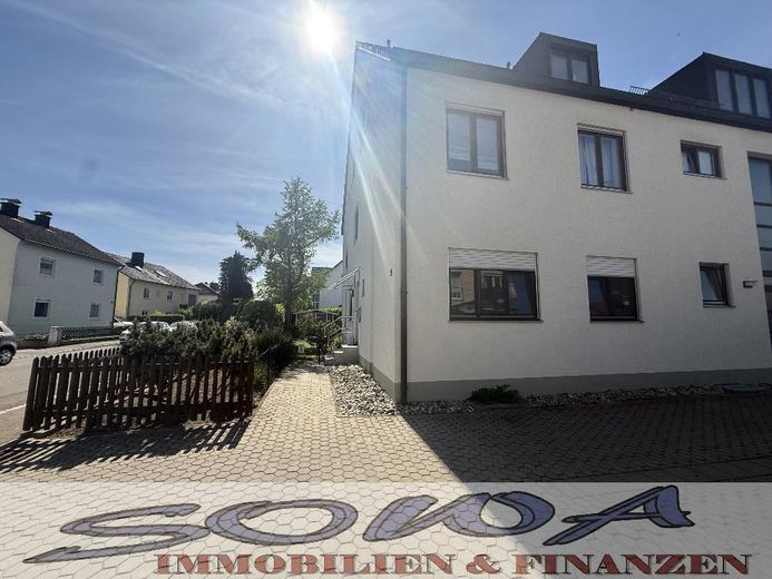 Charmante Erdgeschoss Wohnung mit Garten, Terrasse und separatem Eingang in Stadtnähe! - Ein Objekt von Ihrem Immobilienpartner SOWA Immobilien und Finanzen – Bild 18