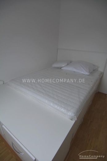 Tolle, zentrale Dachgeschoßwohnung in Kiel, möbliert – f6974cb90c4510b92ba4d6c876bca9497b494931.jpg