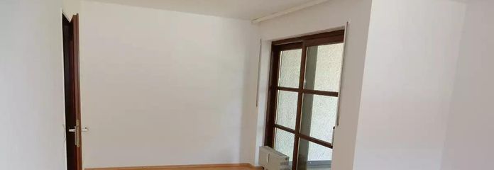 2-कमरों वाला अपार्टमेंट, मॉड्यूलर रसोई, तहखाने का कमरा, छत, पासाऊ ज़िला