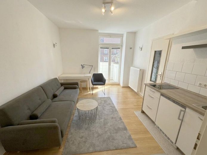 Schöne 1-Zimmer Studentenwohnung in Bonner Bestlage – Wohnbereich