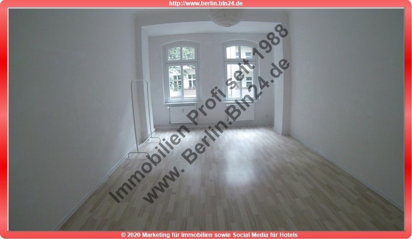 Bezug nach Vollsanierung - - Mietwohnung mit SüdBalkon – G0055270