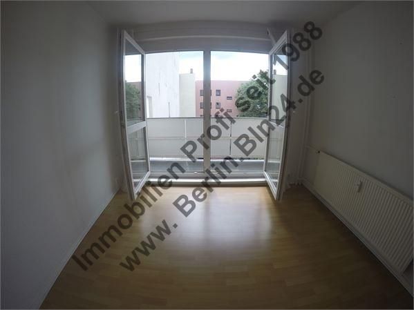 Wohnzimmer Balkon Südseite -2er WG geeignet – GP - GP - 15.08.2016 243