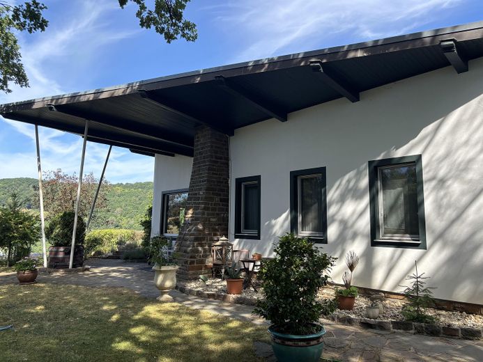 Proprietà unica in posizione isolata da sogno – Foto 1