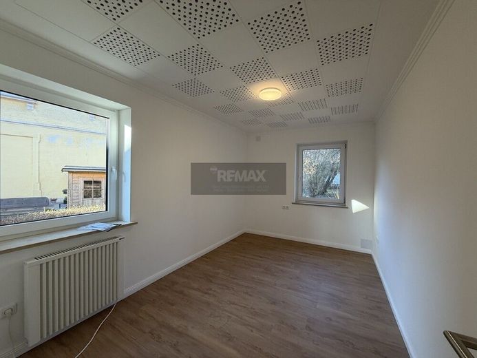 Modernisiertes 2-Zimmer-Juwel inkl. EBK und Terrasse - Sofort einziehen – Bild 15