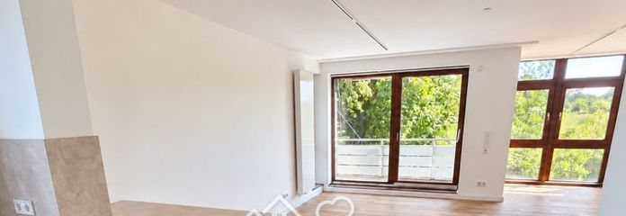Stilvoll kernsaniert – helle Maisonettewhg m. neuer EBK, Balkon & Terrasse im begehrten Geteviertel