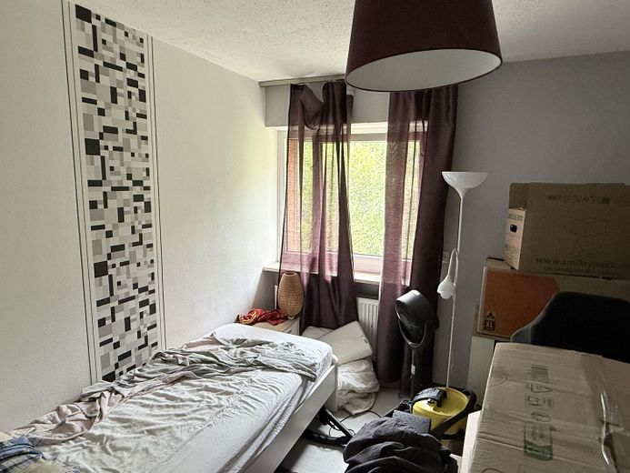Königstein. Attraktive 4-Zimmerwohnung in Laufnähe zur Innenstadt – Kinderzimmer