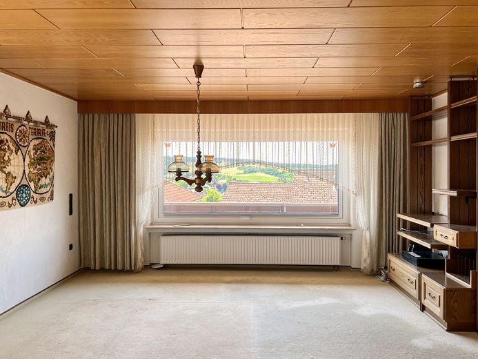 Hochwertiges Zweifamilienhaus, gehobene Ausstattung, Ausbaupotential, traumhafter Ausblick – Teil vom Wohnzimmer